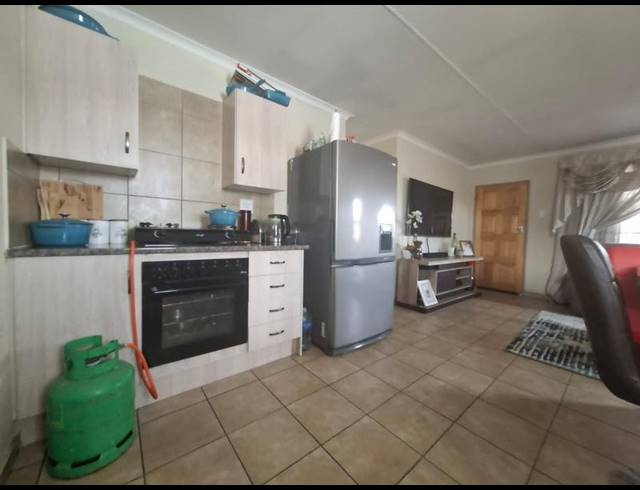 3 BEDROOM HOUSE FOR SALE IN ALBERTSDAL